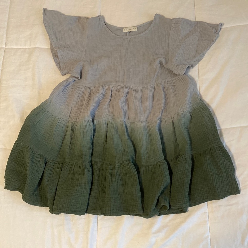 This By Together green ombré babydoll dress is size small.